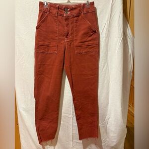 Hollister ultra high-rise mom jeans/pants size 5R